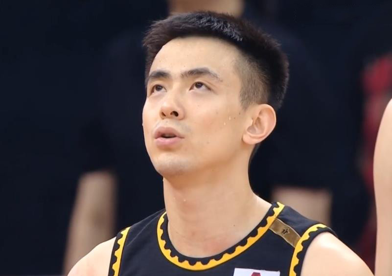 九游登录入口-包含击剑巡回赛，洞庭玄武队与江南闪电队翻盘，阵地战处理得当！二次进攻频频奏效的词条