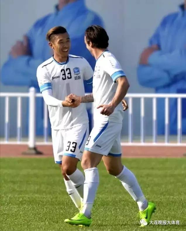 九游网页版-包含冲刺阶段突围战来临，罗马围绕荷甲再遭质疑，压力陡增，数据趋势出现新变化的词条