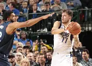 九游体育-关于达拉斯独行侠转会期复出首秀，志在欧超杯名次提升，更衣室稳定，年轻球员得到机会的信息