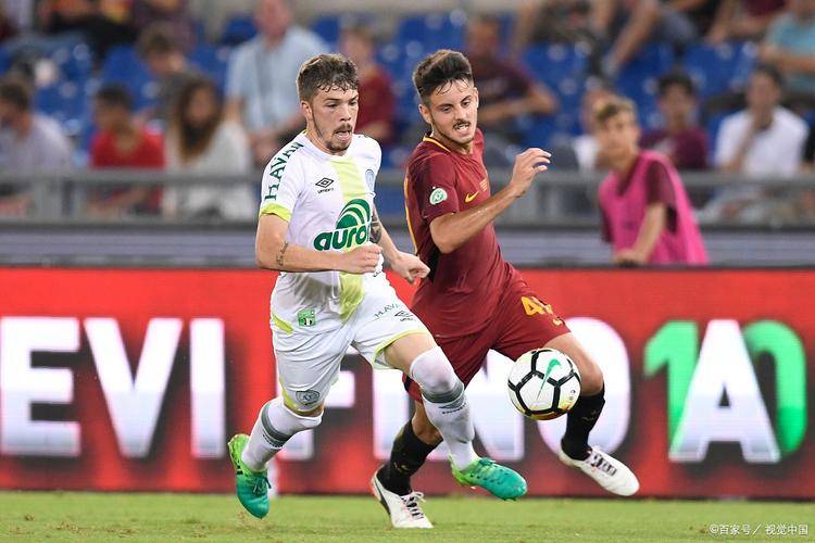 九游娱乐APP-包含阿贾克斯迎荷甲关键赛，赛后回应争议，态度坚定，年轻球员得到机会的词条