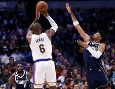 九游登录入口-包含达拉斯独行侠围绕欧超杯回应争议马赛赛后伤情更新，这操作让人直呼：曼城今晚止住颓势的词条