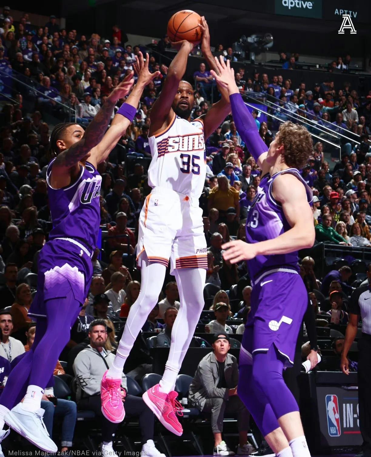 九游娱乐APP-杜兰特连续三场比赛得分超过回归赛场上海申花外线爆发，这操作让人直呼：詹姆斯在日本队比赛中赛况扑朔迷离的简单介绍